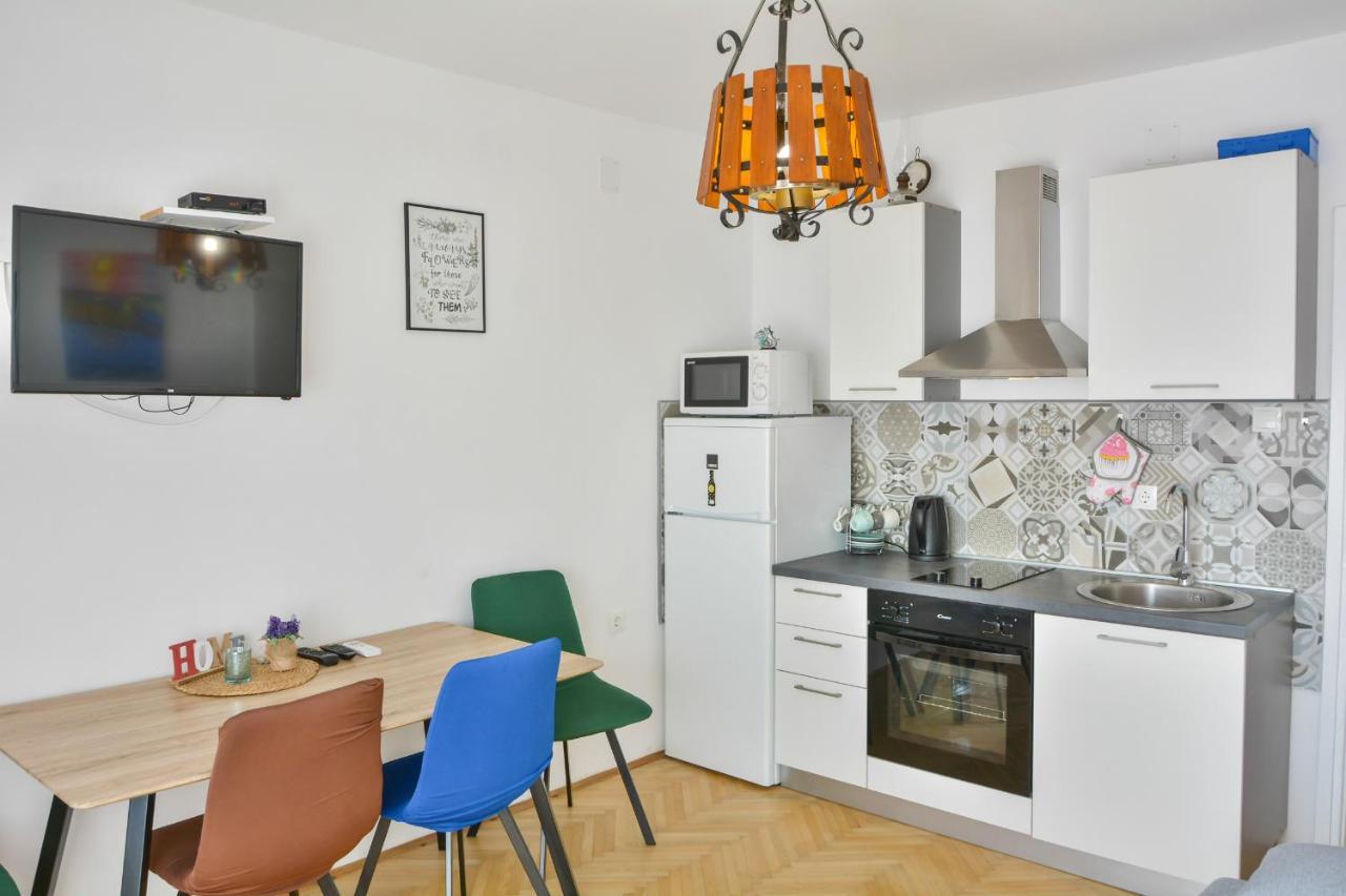 Apartmani Krijesnica Senj  Eksteriør bilde