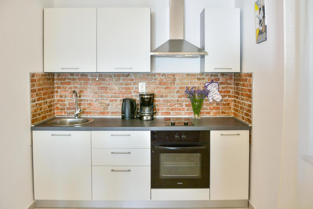 Apartmani Krijesnica Senj  Eksteriør bilde