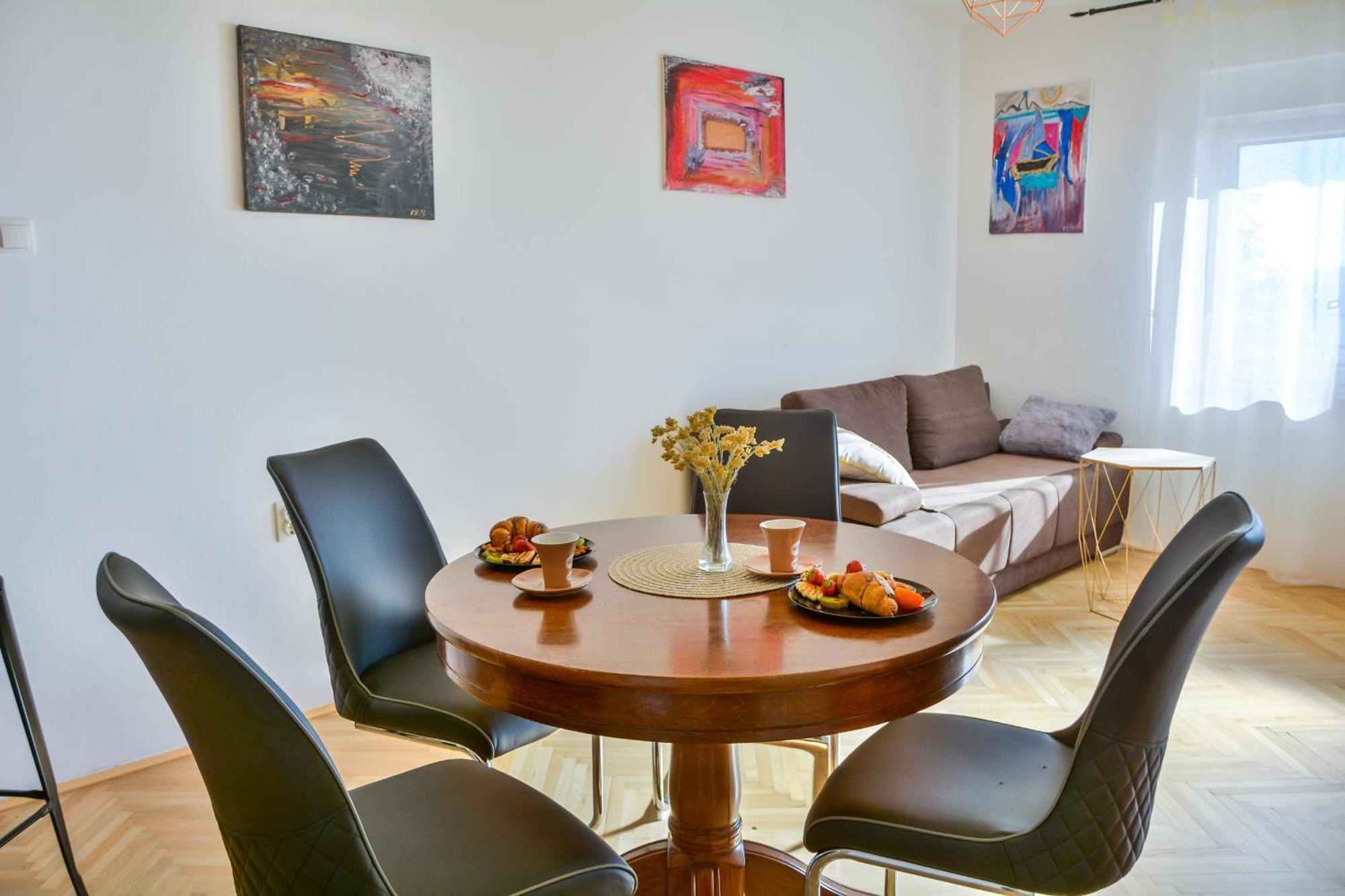 Apartmani Krijesnica Senj  Eksteriør bilde